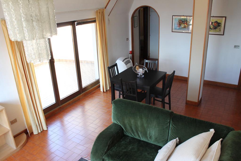 Appartamento Annamaria Gravedona Luaran gambar